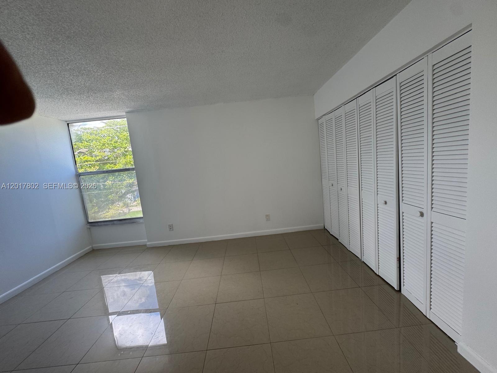 2020 NE 135th St #303, North Miami FL 33181