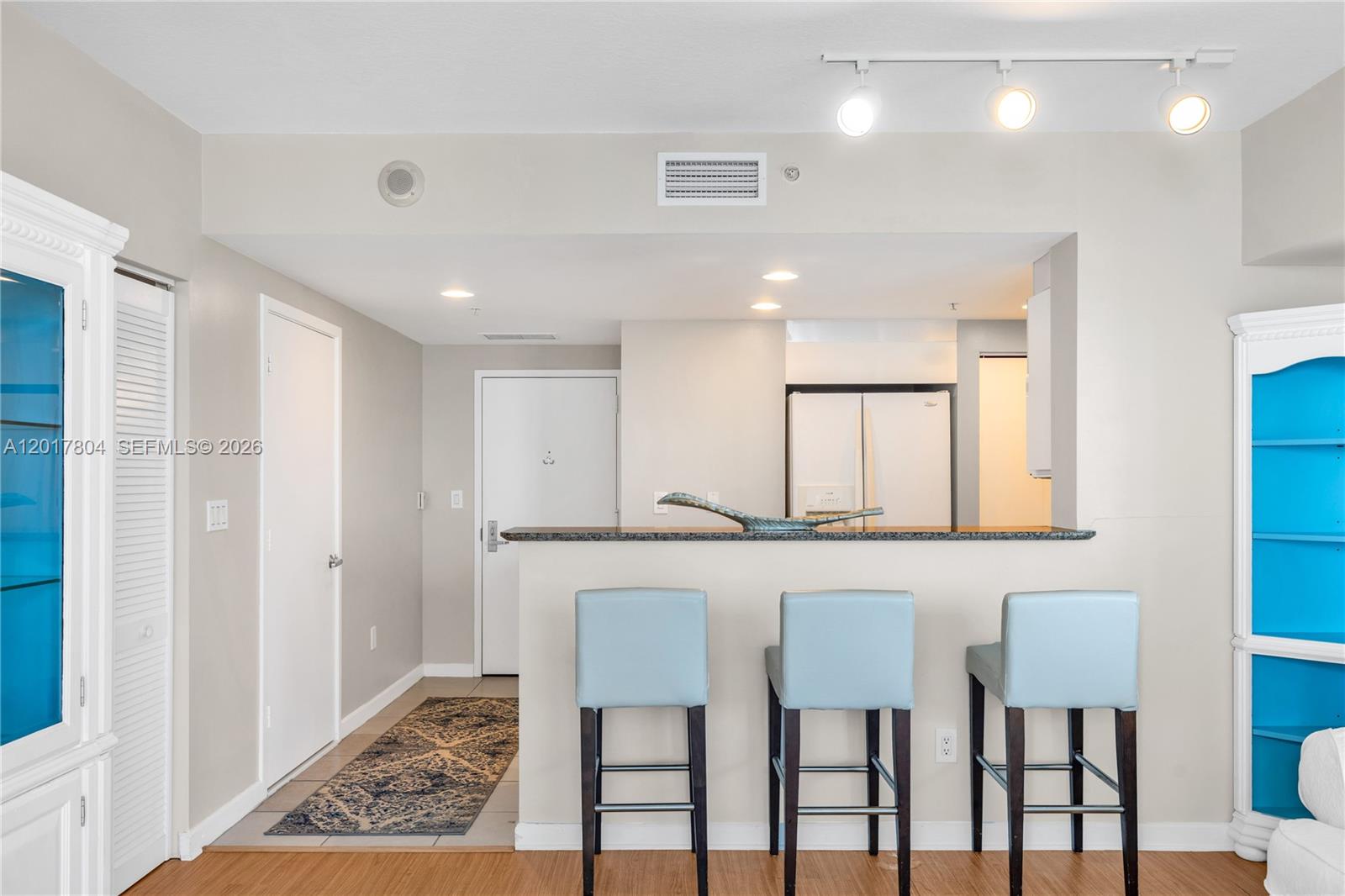 335 S Biscayne Blvd #2706, Miami FL 33131