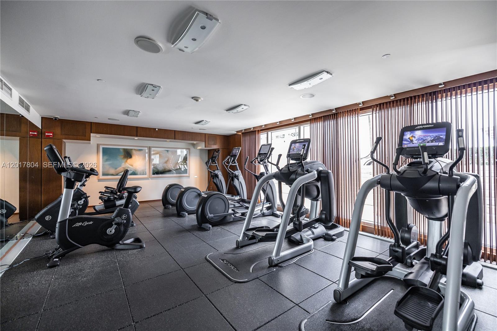 335 S Biscayne Blvd #2706, Miami FL 33131