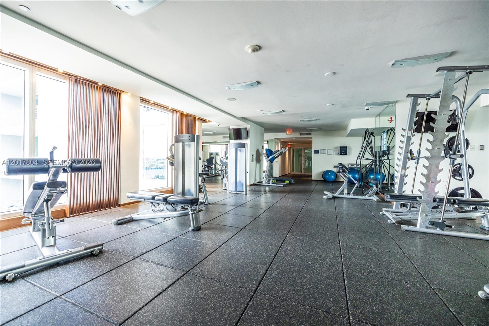 335 S Biscayne Blvd #2706, Miami FL 33131