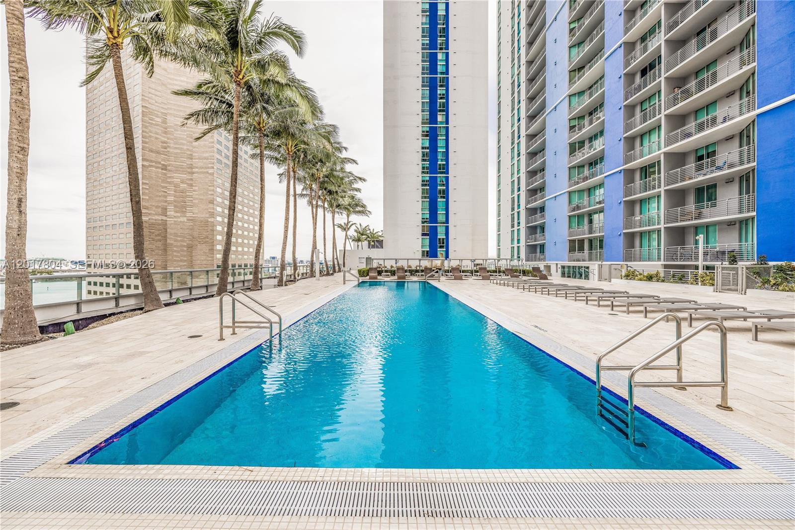 335 S Biscayne Blvd #2706, Miami FL 33131