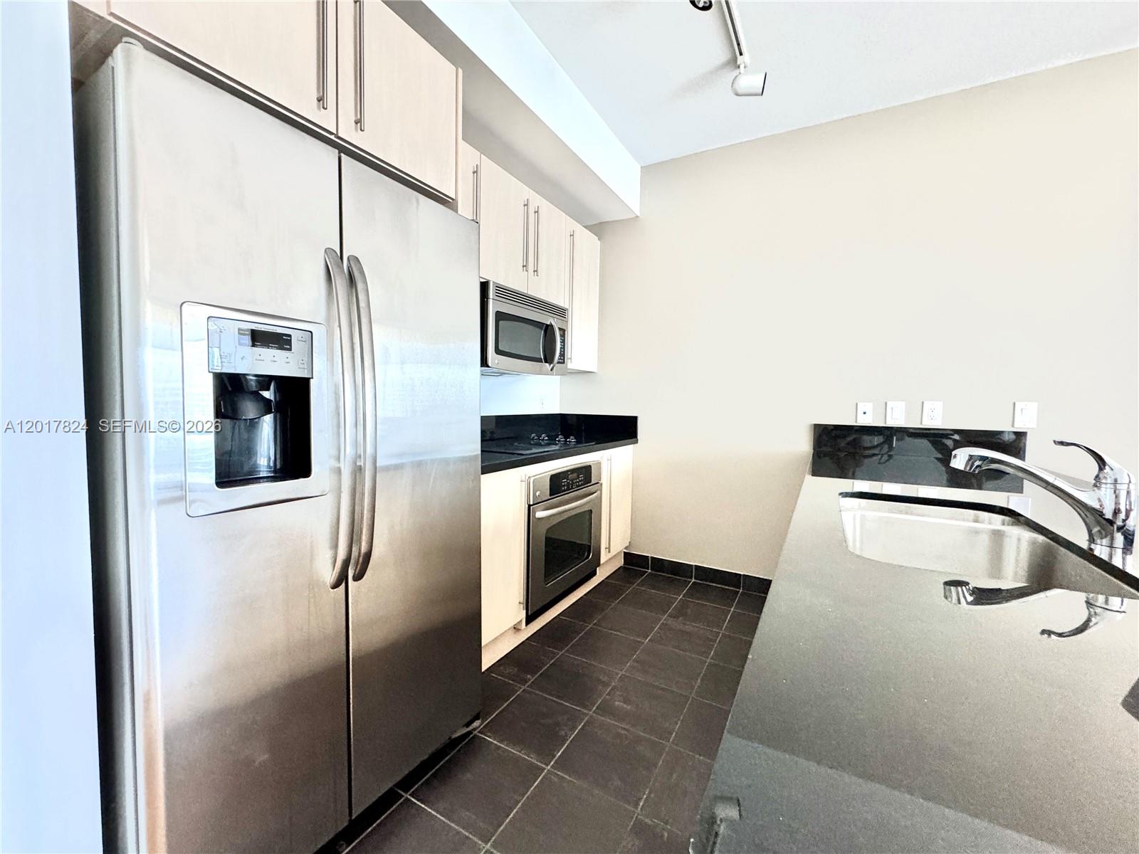 1111 SW 1st Ave #3524-N, Miami FL 33130