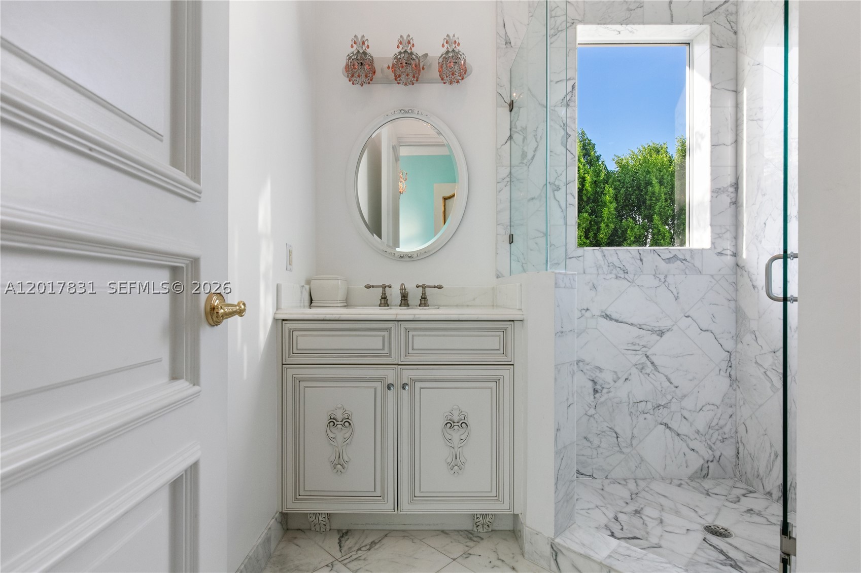 2951 Lake Ridge Ln, Weston FL 33332