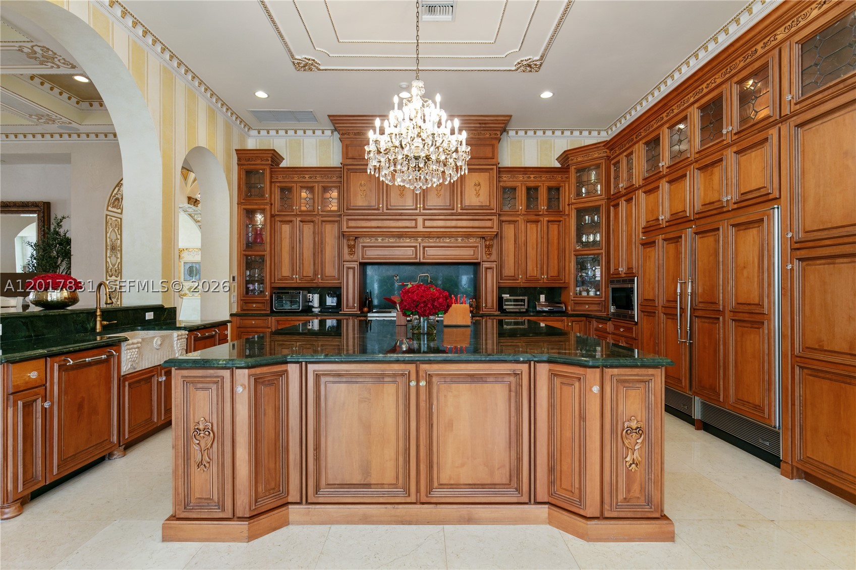 2951 Lake Ridge Ln, Weston FL 33332