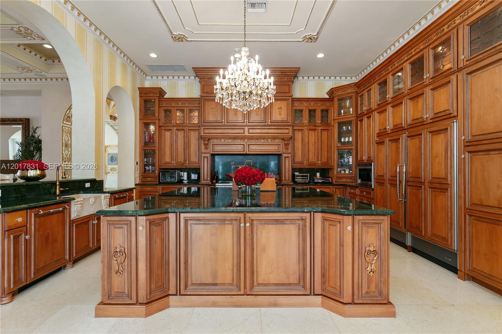 2951 Lake Ridge Ln, Weston FL 33332