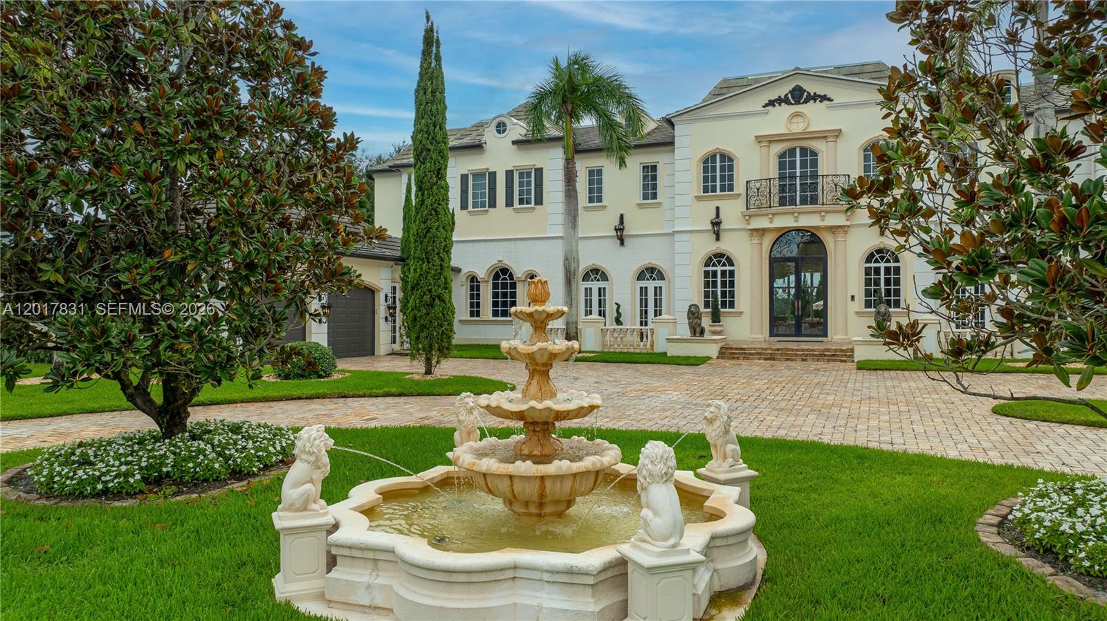 2951 Lake Ridge Ln, Weston FL 33332