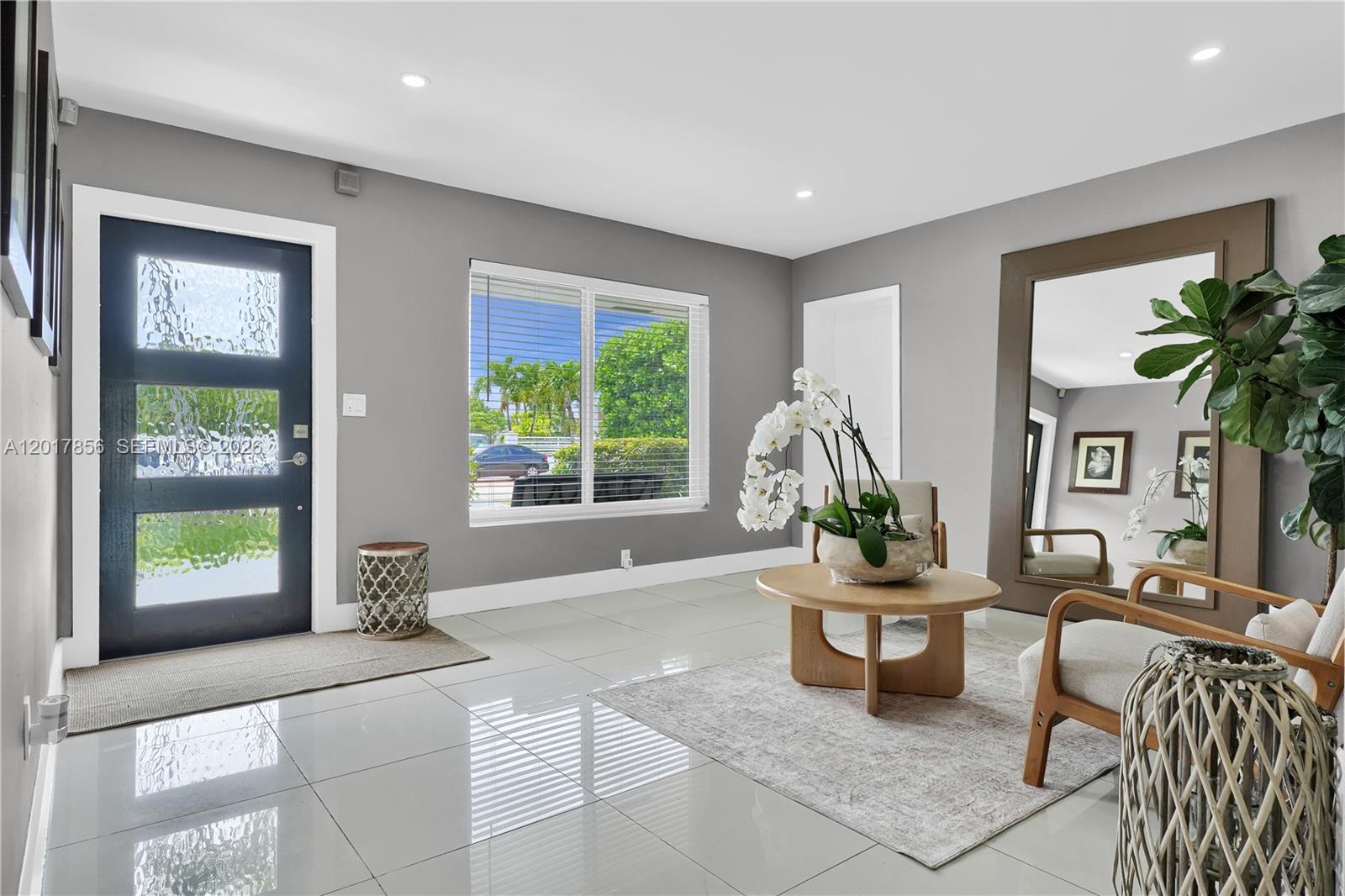 5241 SW 104th Ave, Miami FL 33165