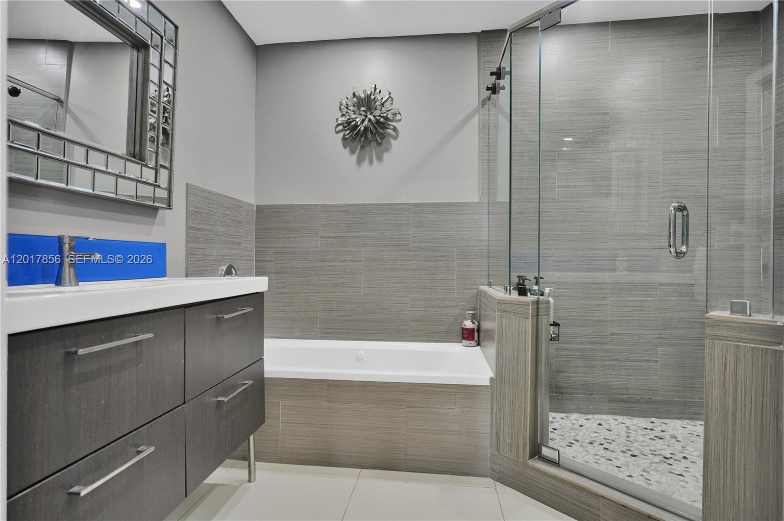 5241 SW 104th Ave, Miami FL 33165