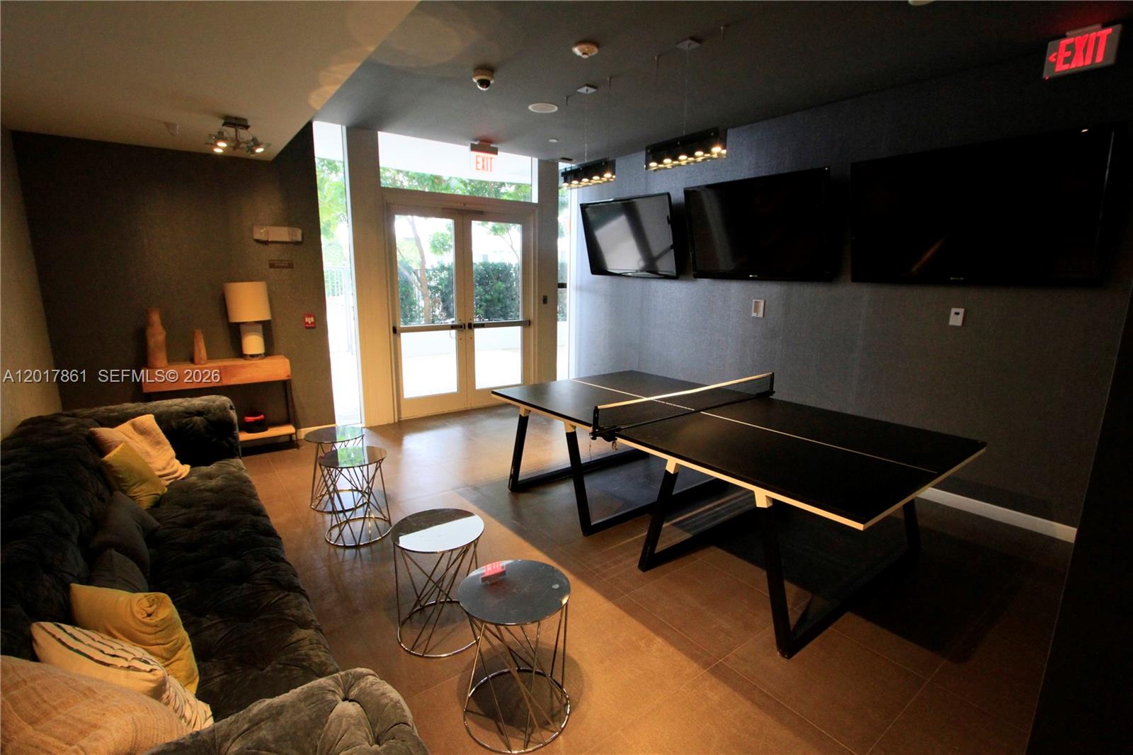 2100 Park Ave #202, Miami Beach FL 33139