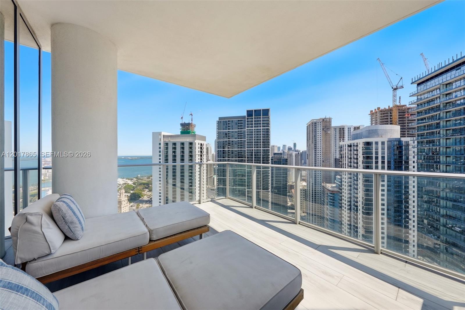 851 NE 1st Ave #3711, Miami FL 33132