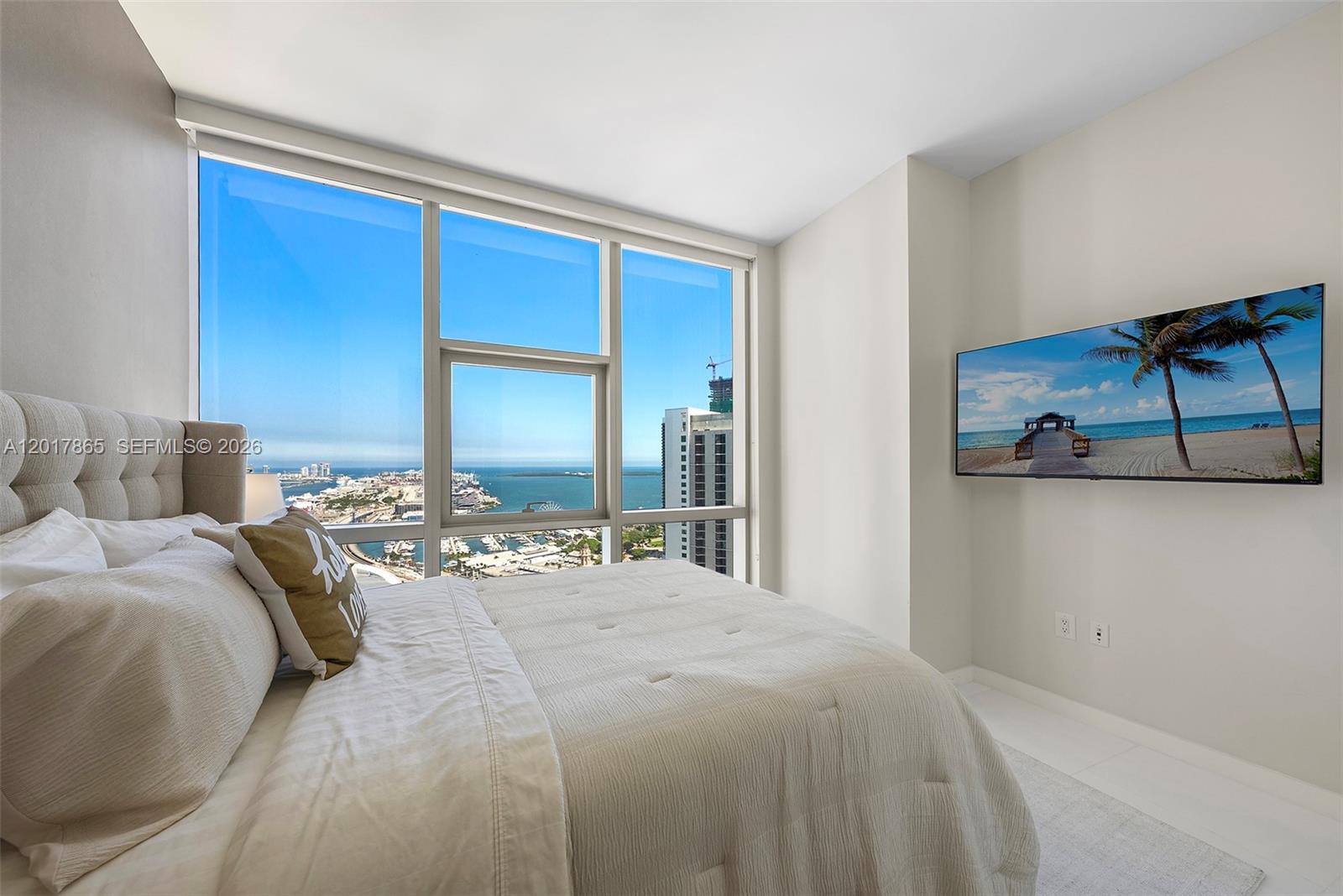 851 NE 1st Ave #3711, Miami FL 33132
