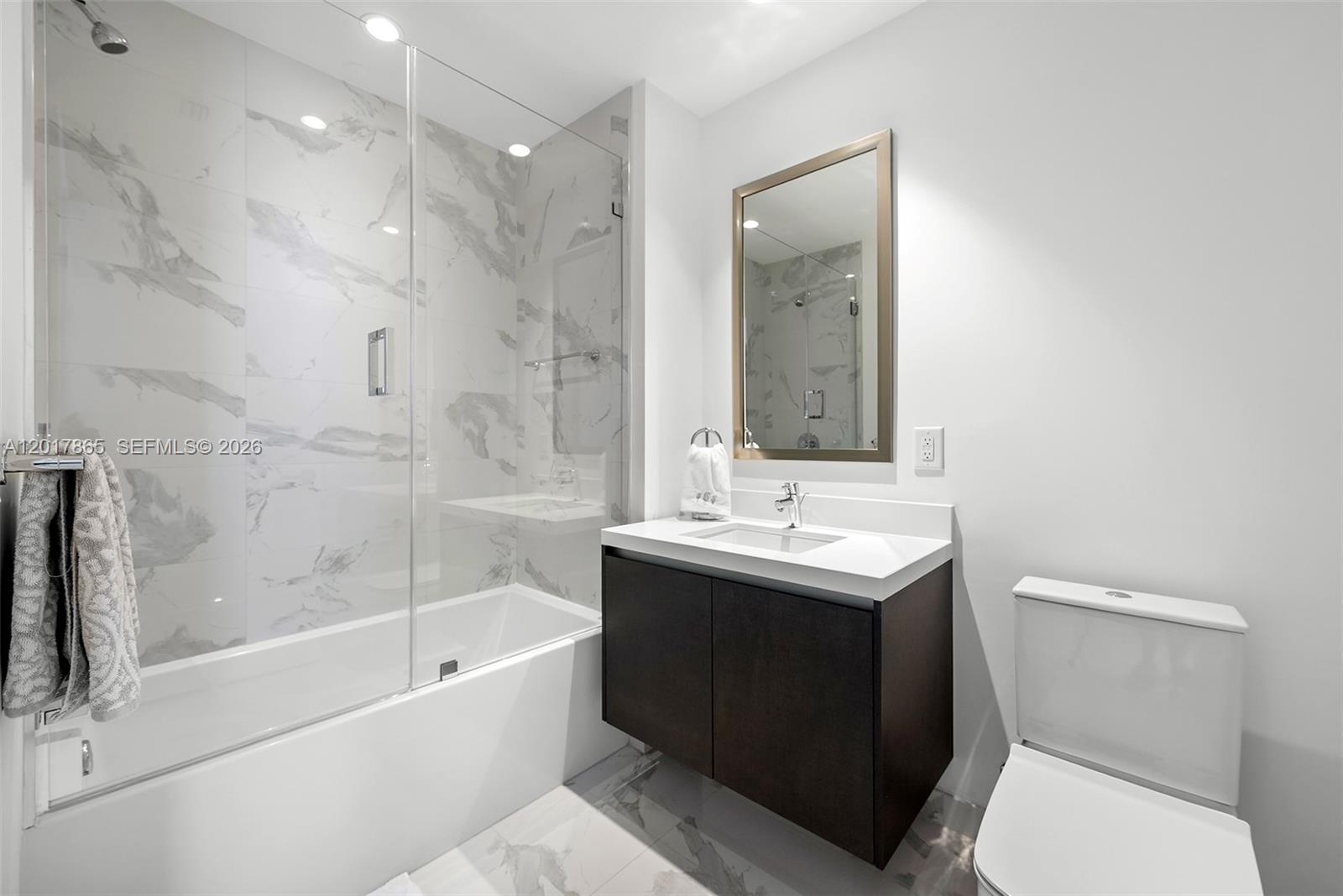 851 NE 1st Ave #3711, Miami FL 33132