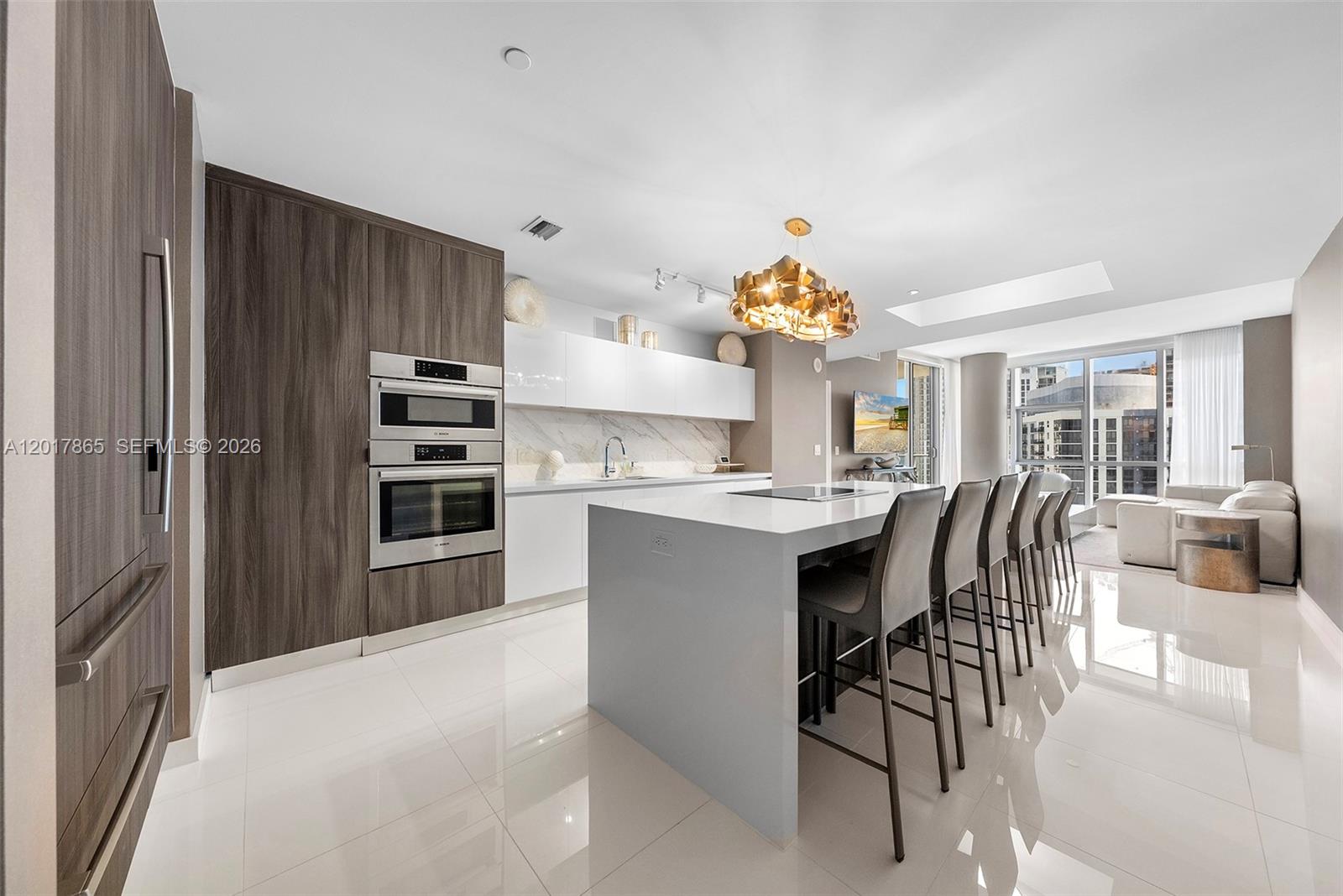 851 NE 1st Ave #3711, Miami FL 33132