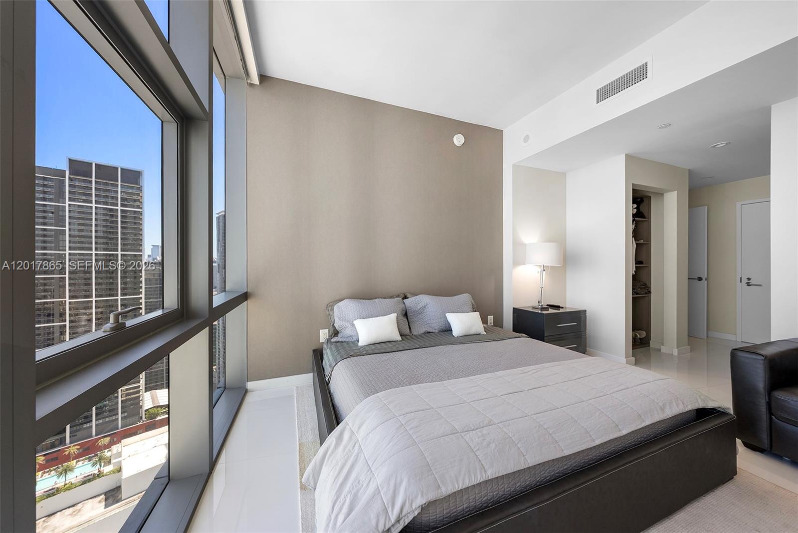 851 NE 1st Ave #3711, Miami FL 33132