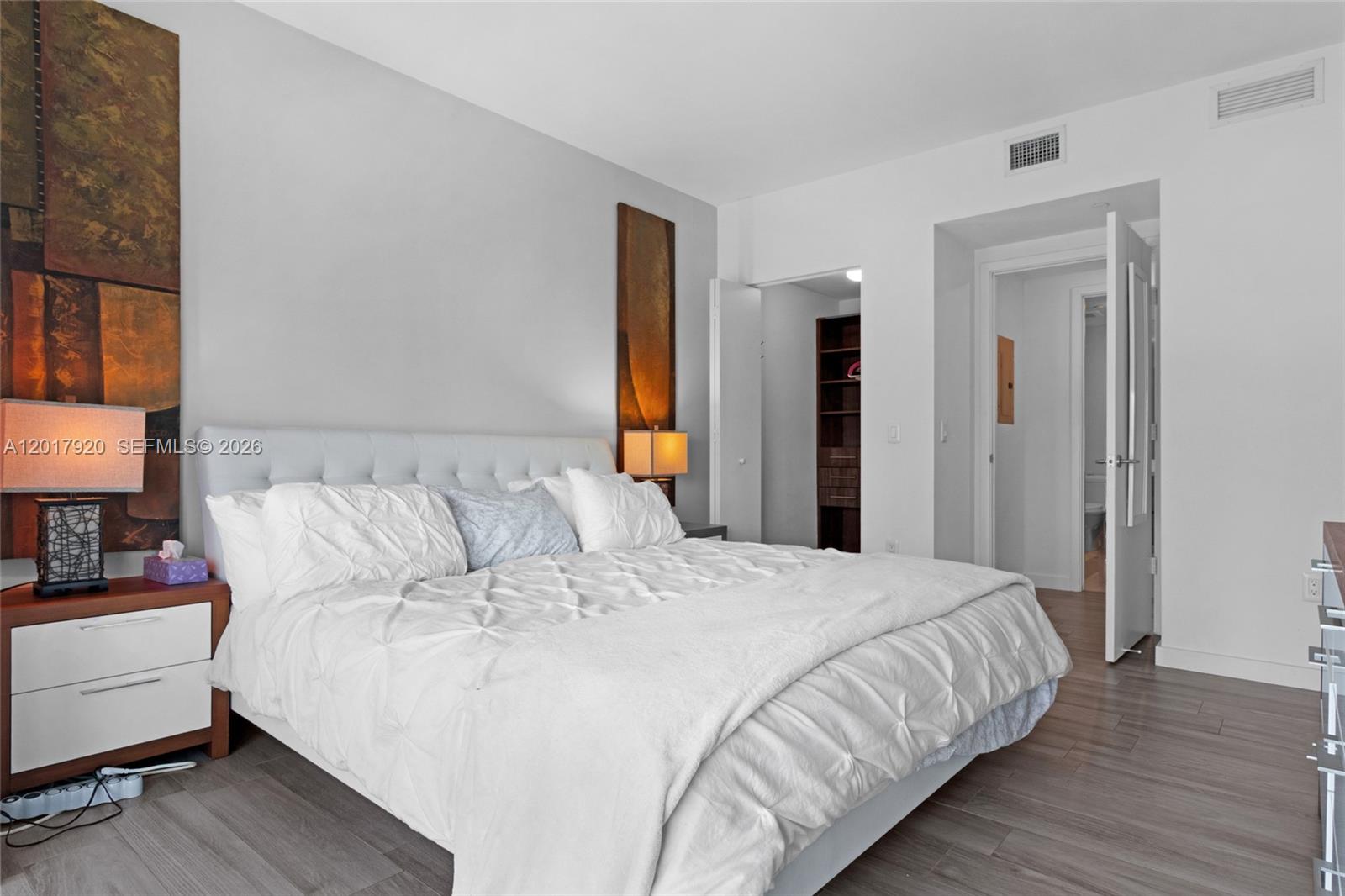1100 S Miami Ave #3308, Miami FL 33130