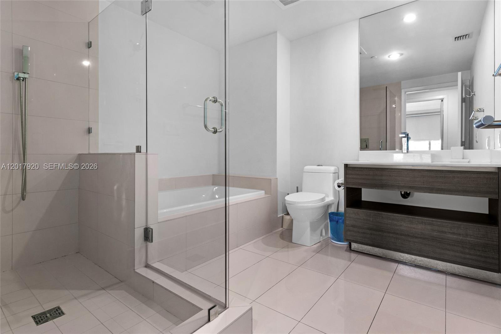 1100 S Miami Ave #3308, Miami FL 33130