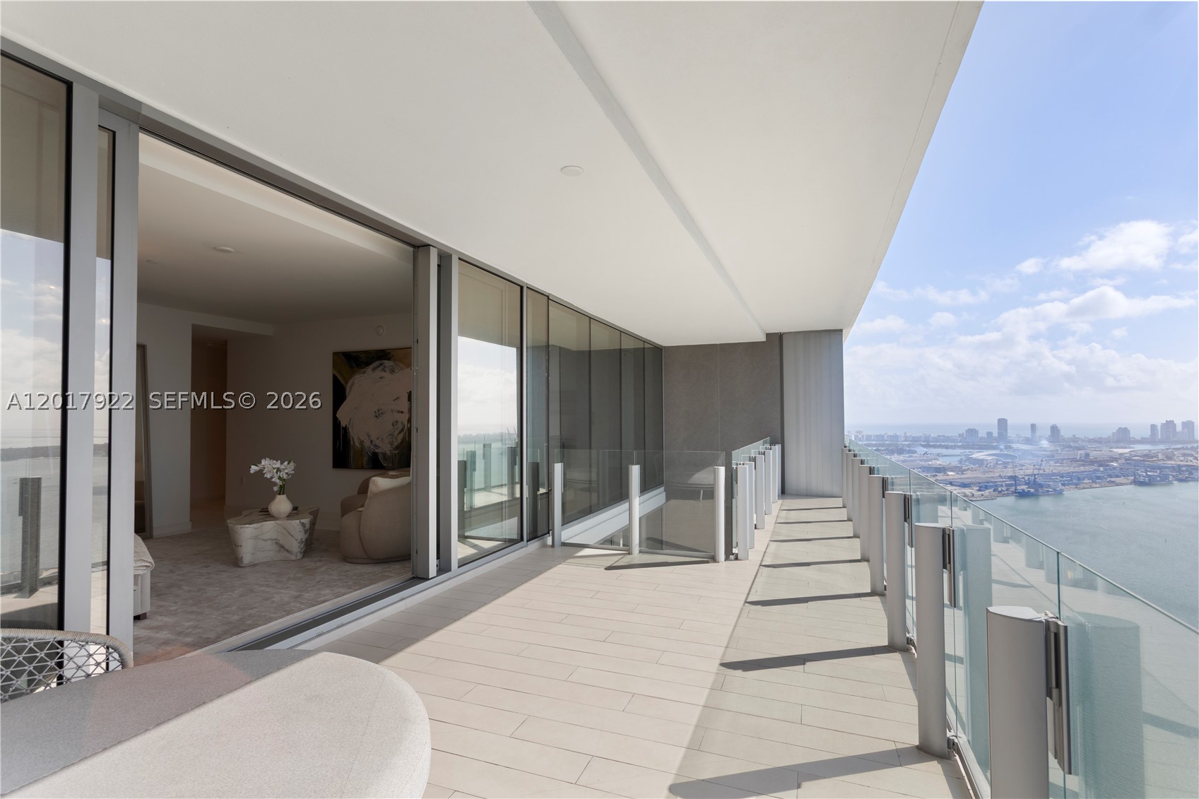 300 Biscayne Boulevard Way #5002E, Miami FL 33131