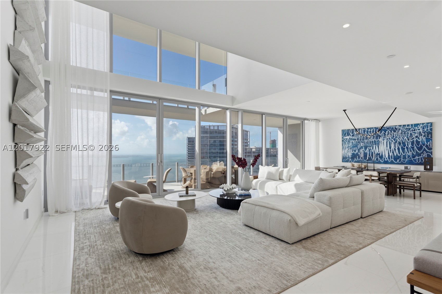 300 Biscayne Boulevard Way #5002E, Miami FL 33131