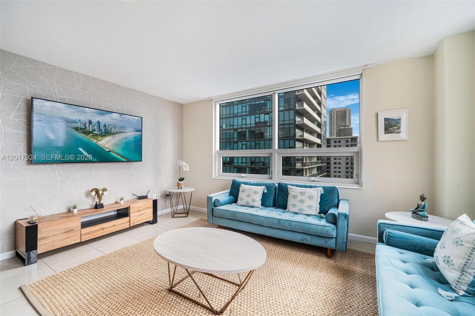 3250 NE 1st Ave #916, Miami FL 33137