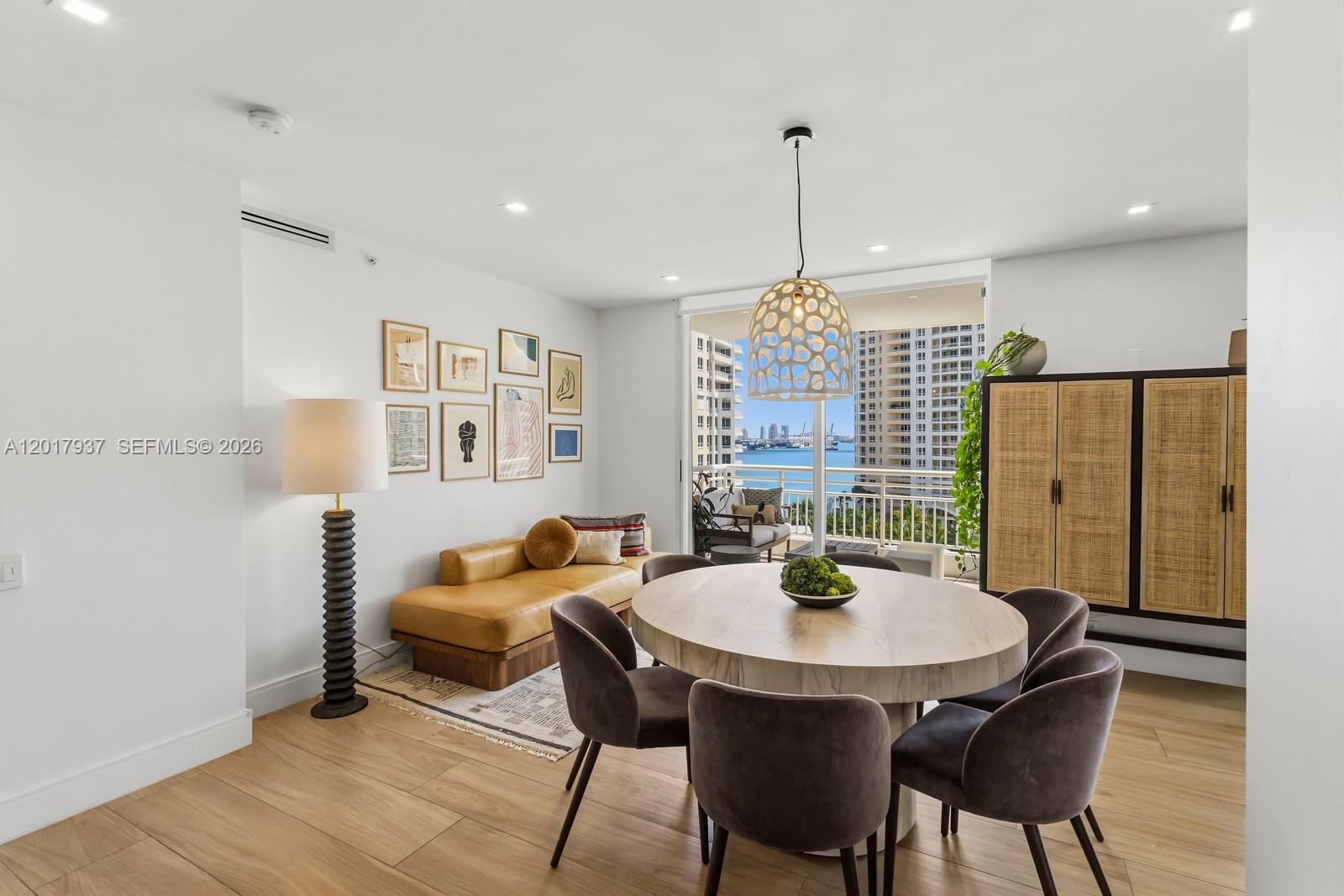 888 Brickell Key Dr #1207, Miami FL 33131