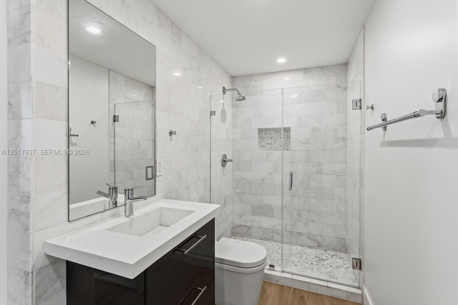 888 Brickell Key Dr #1207, Miami FL 33131