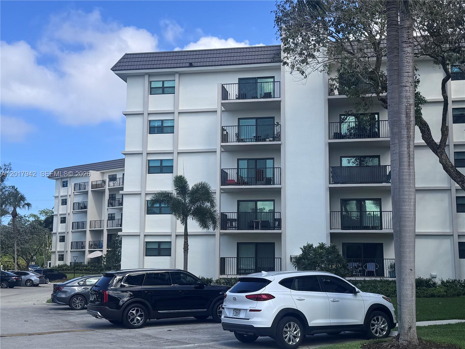 1000 River Reach Dr #302, Fort Lauderdale FL 33315