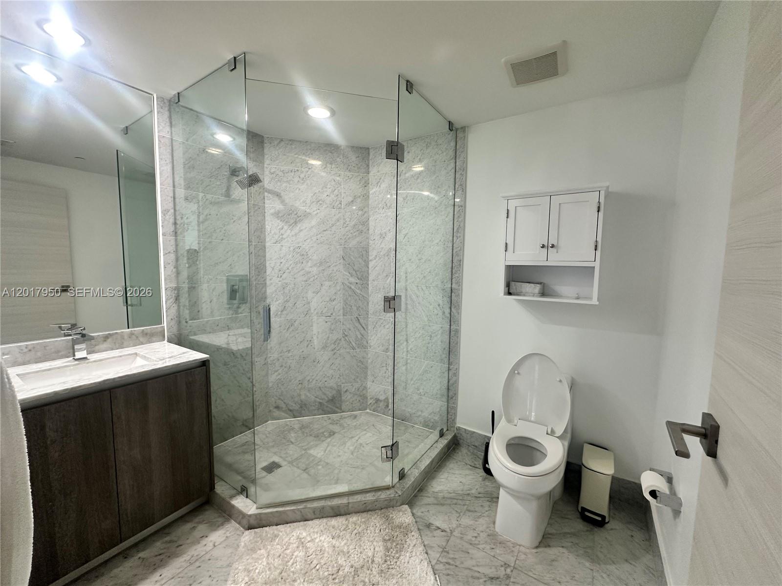 801 S Miami Ave #2804, Miami FL 33130
