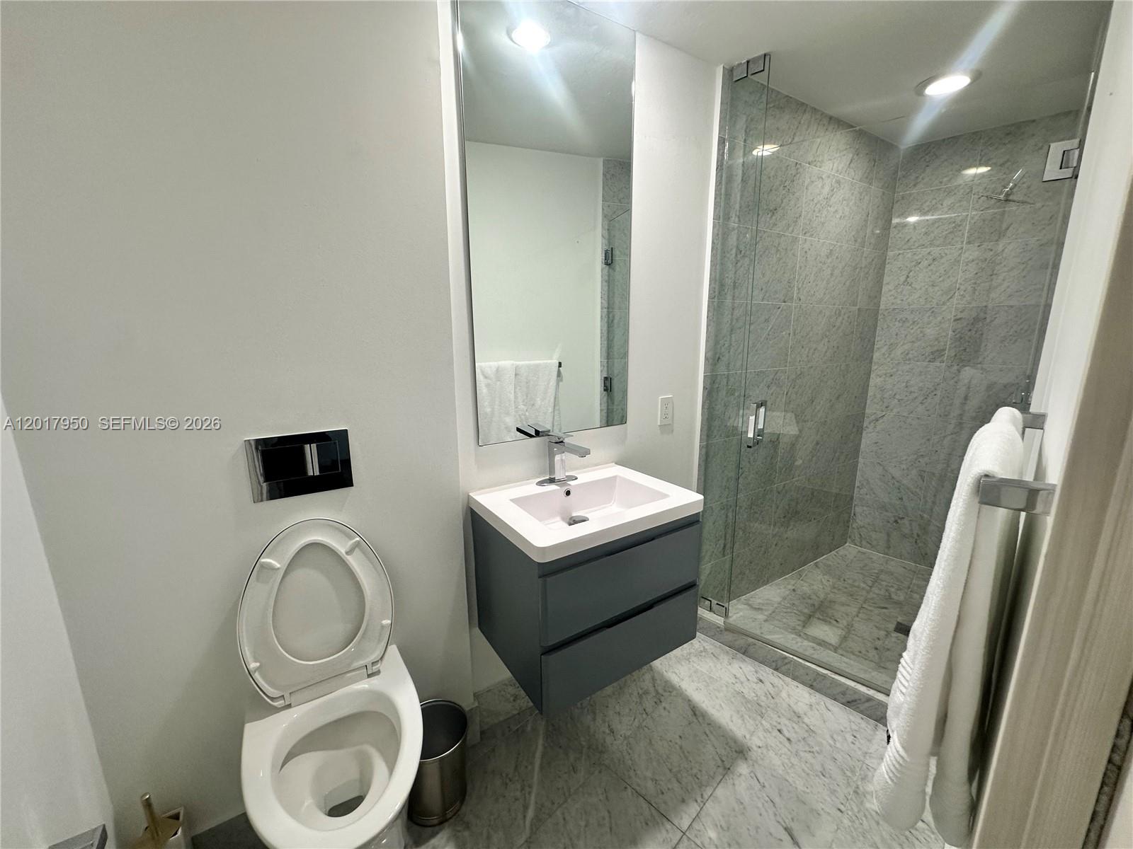 801 S Miami Ave #2804, Miami FL 33130