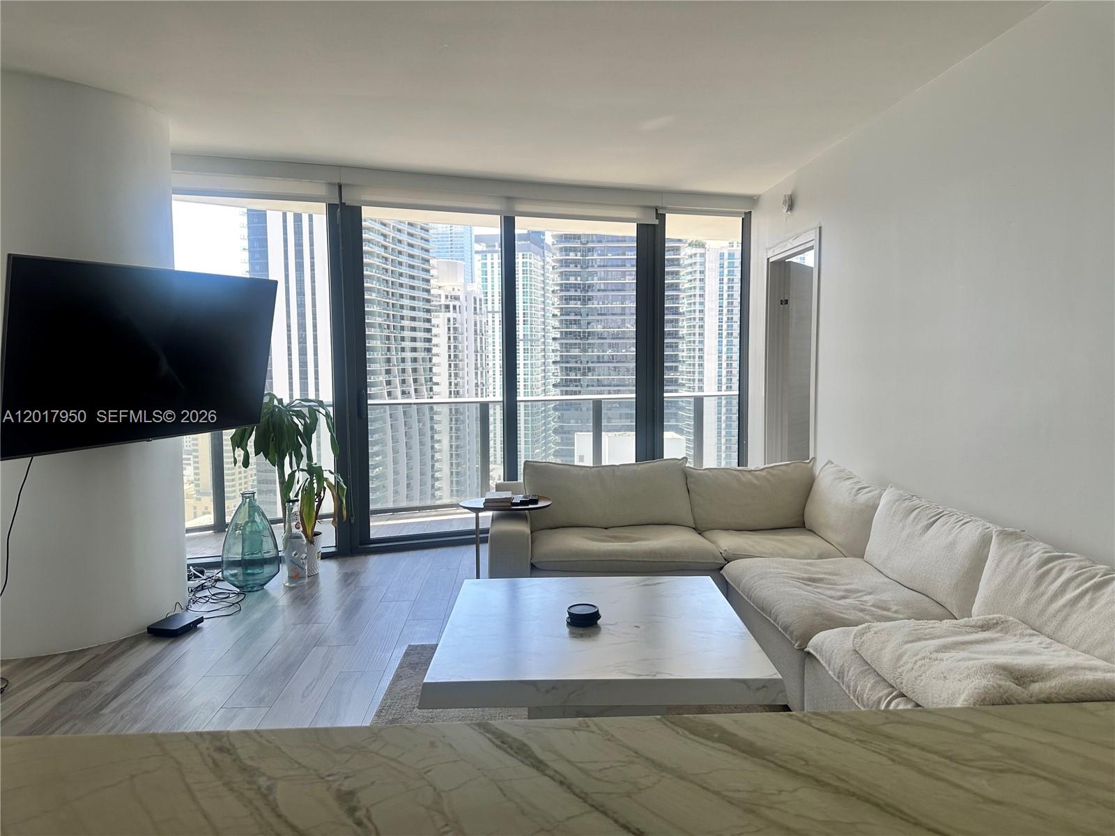 801 S Miami Ave #2804, Miami FL 33130