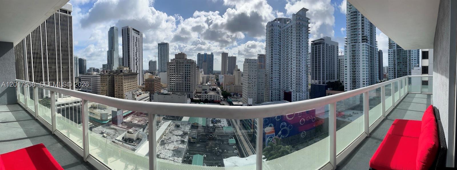 50 Biscayne Blvd #1801, Miami FL 33132