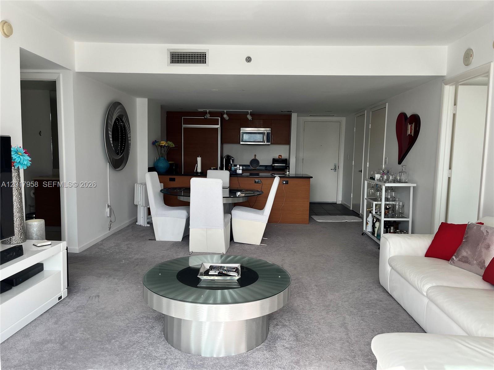 50 Biscayne Blvd #1801, Miami FL 33132