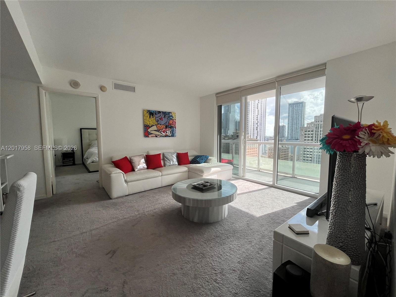 50 Biscayne Blvd #1801, Miami FL 33132