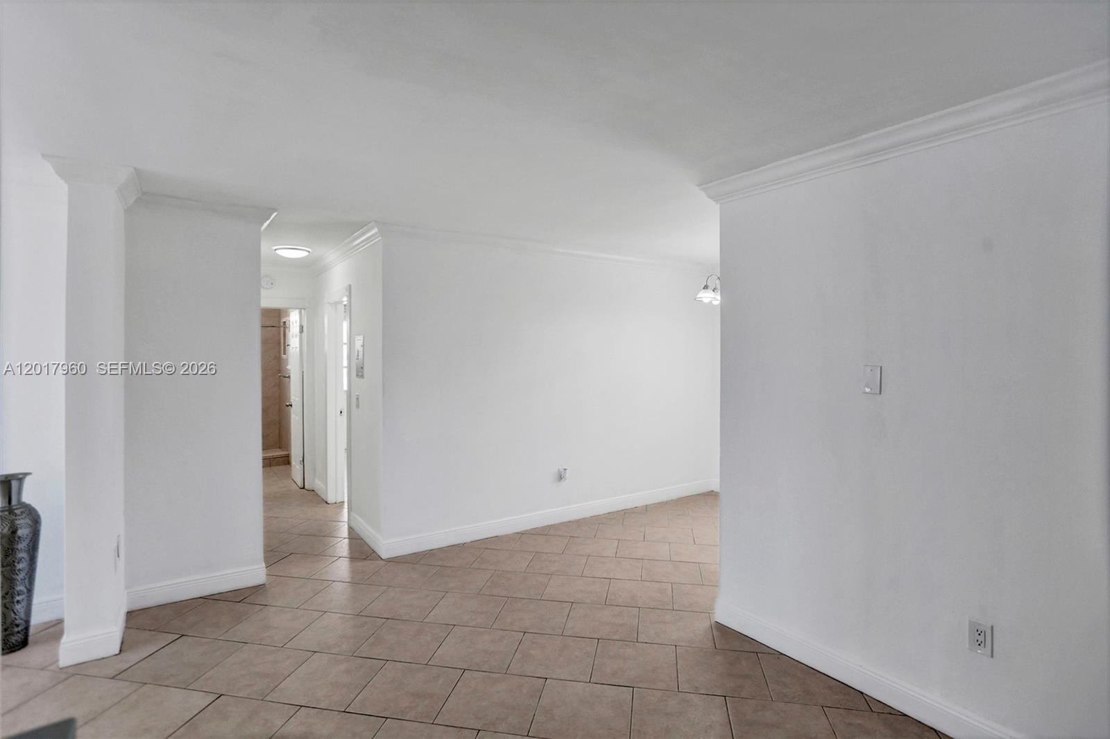 713 Collins Ave #42, Miami Beach FL 33139