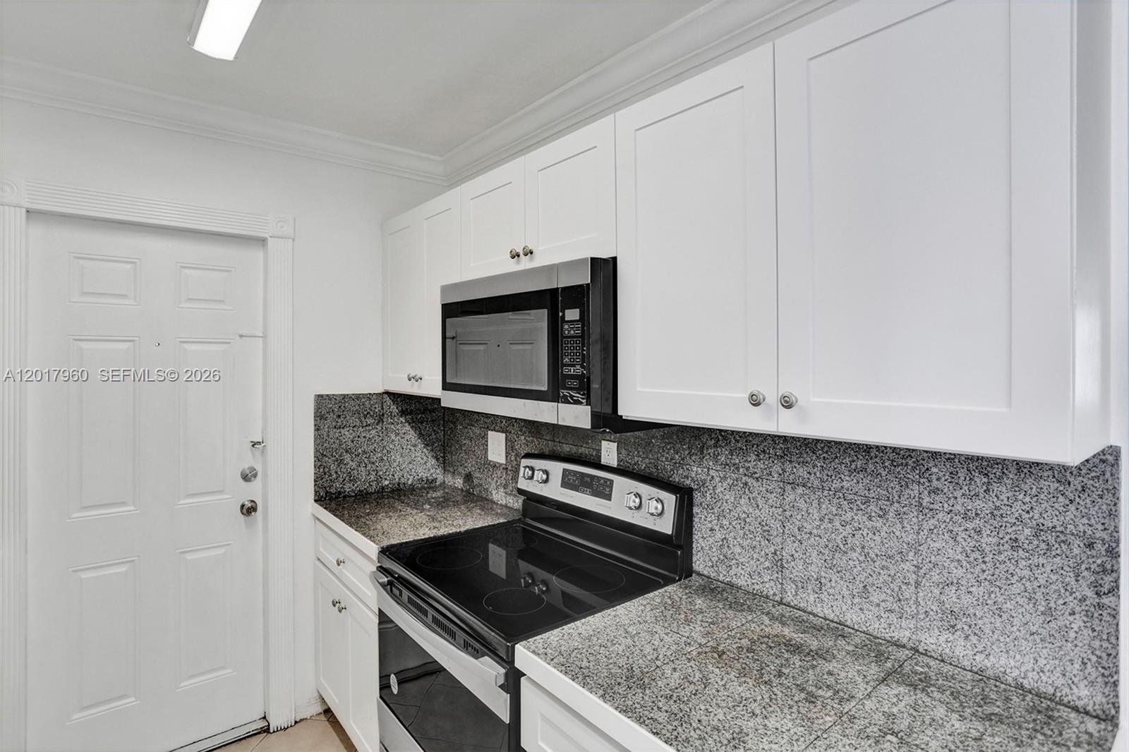 713 Collins Ave #42, Miami Beach FL 33139