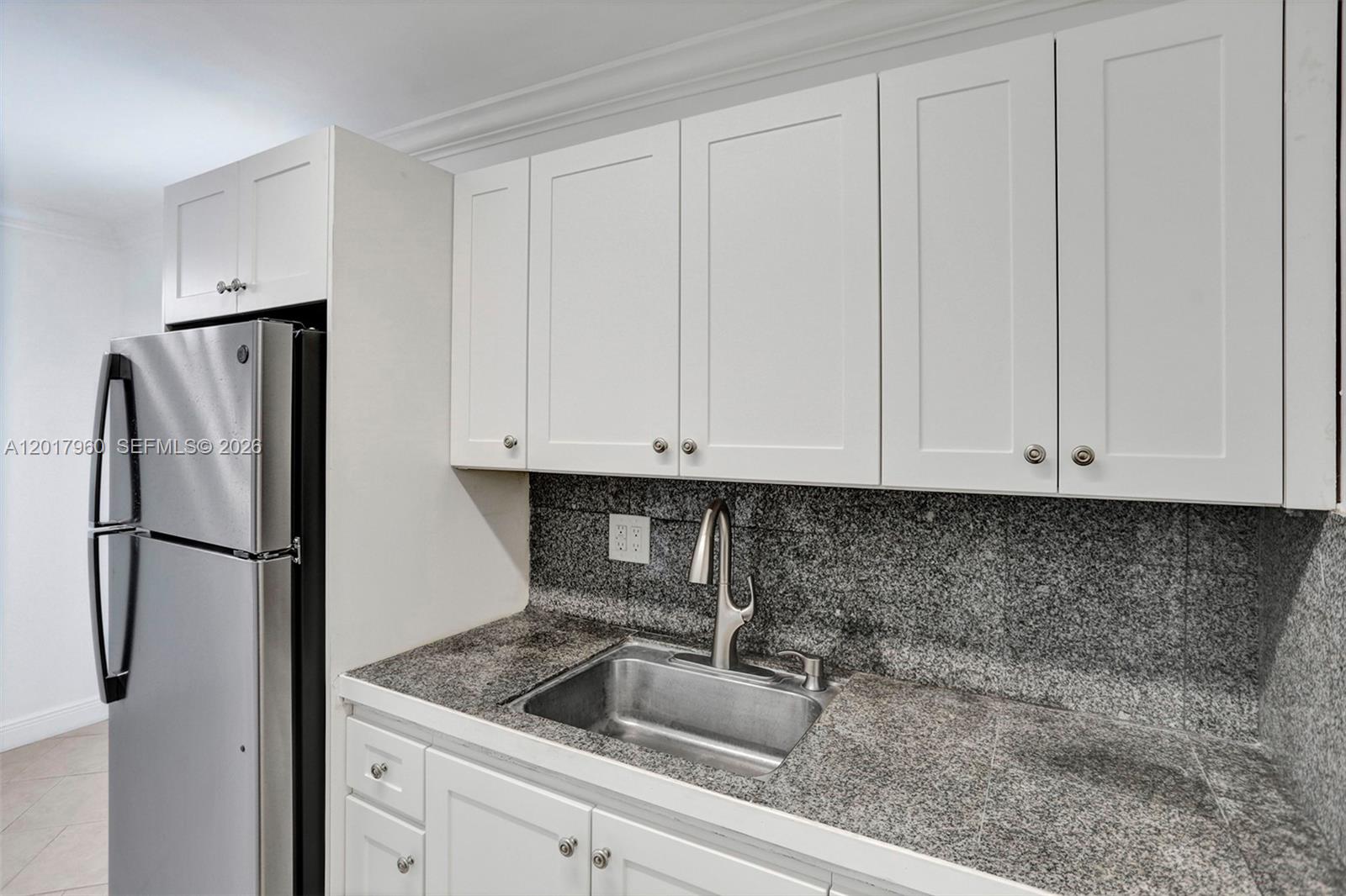 713 Collins Ave #42, Miami Beach FL 33139