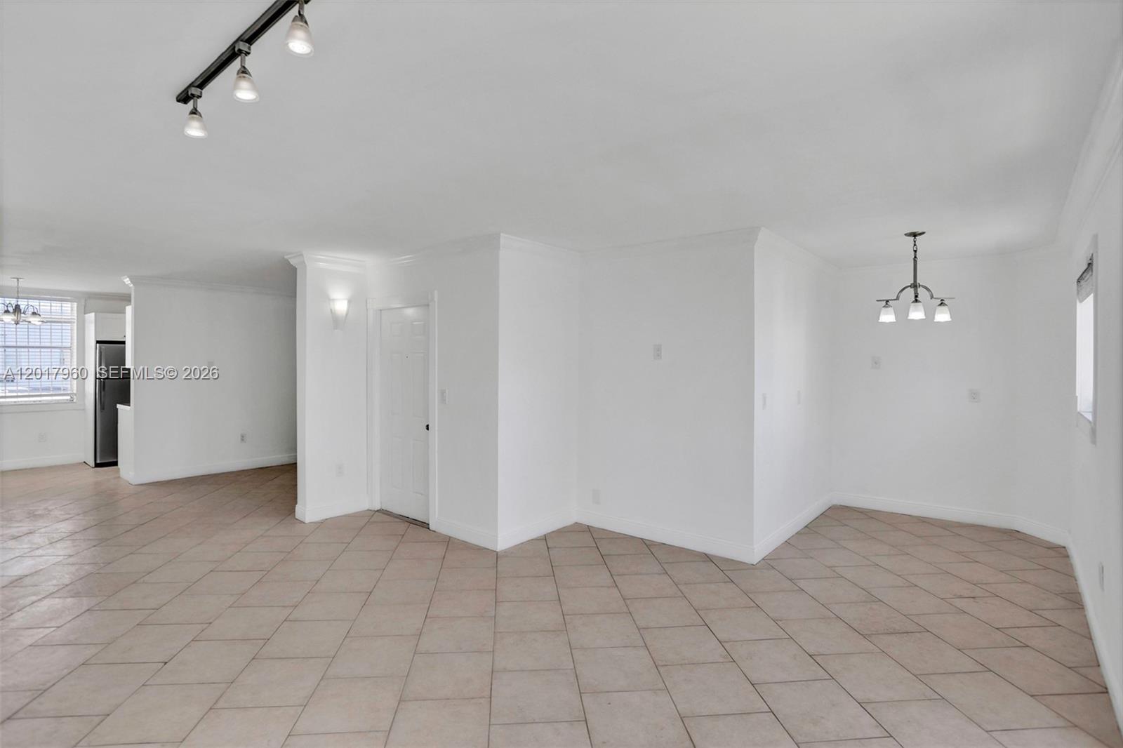 713 Collins Ave #42, Miami Beach FL 33139