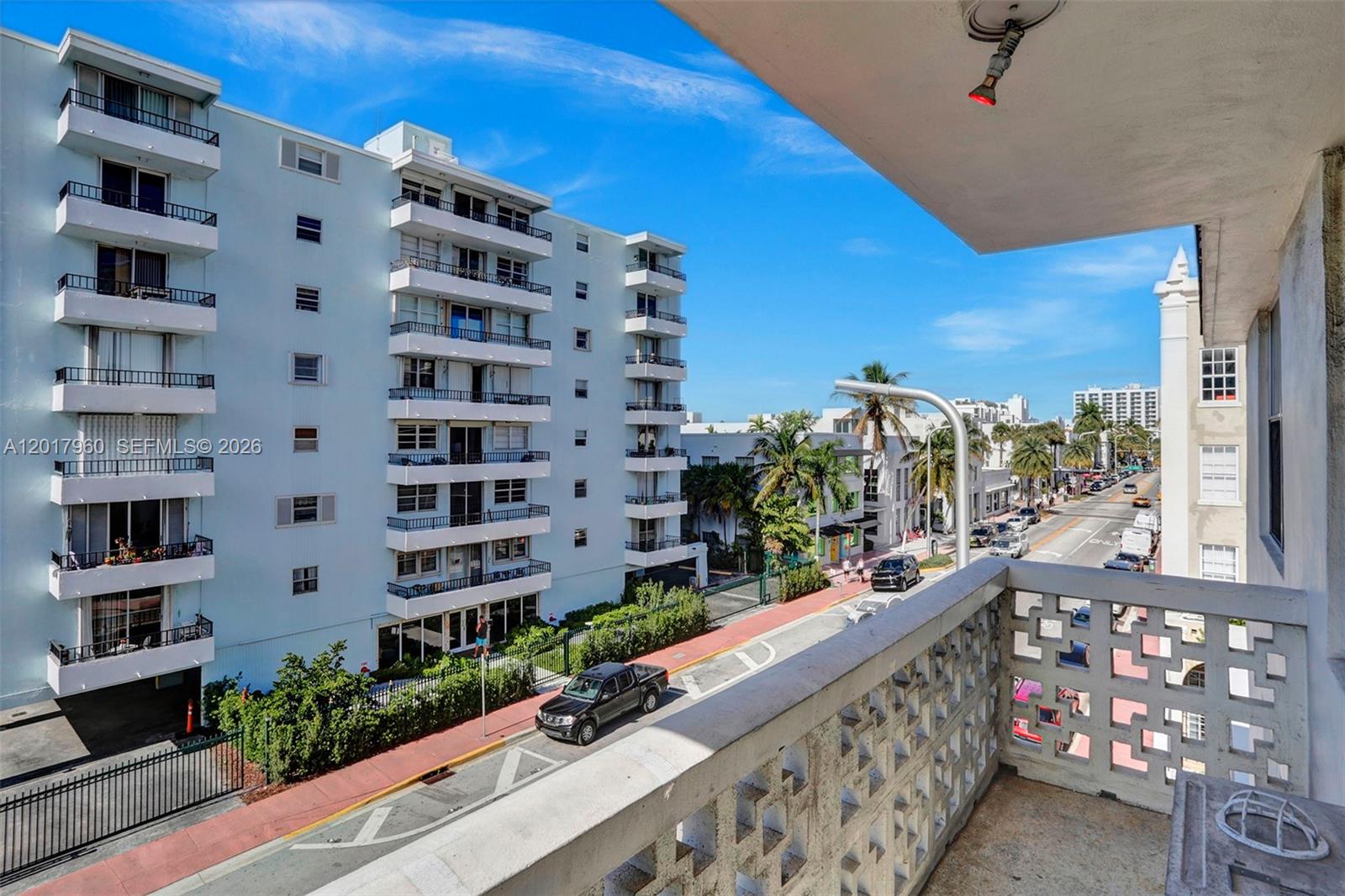713 Collins Ave #42, Miami Beach FL 33139