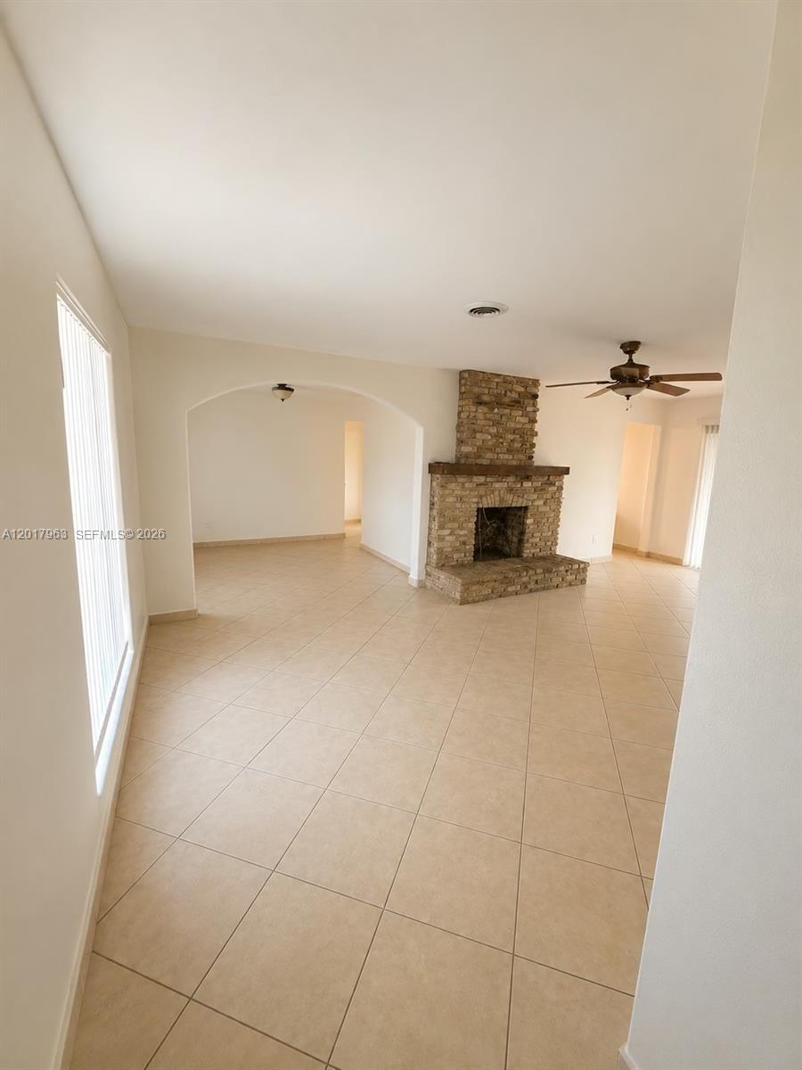 15805 SW 99th Ct, Miami FL 33157