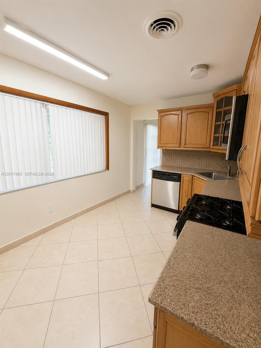 15805 SW 99th Ct, Miami FL 33157