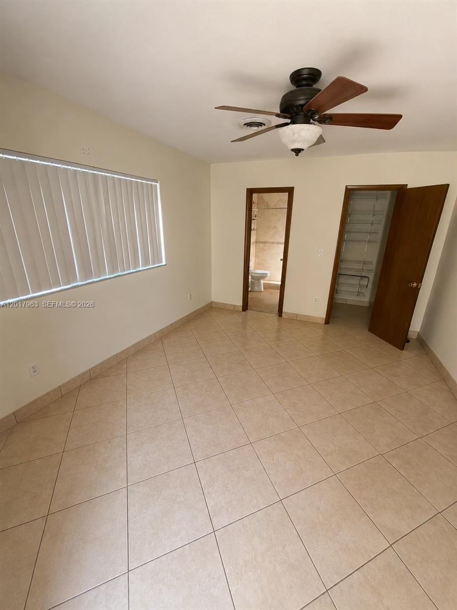 15805 SW 99th Ct, Miami FL 33157