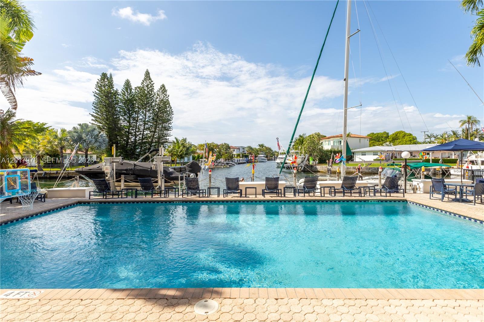 2600 NE 135th St #4E-A, North Miami FL 33181