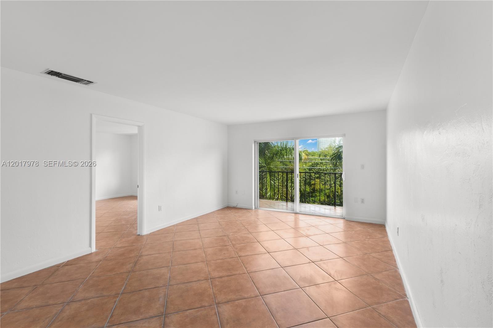 2600 NE 135th St #4E-A, North Miami FL 33181