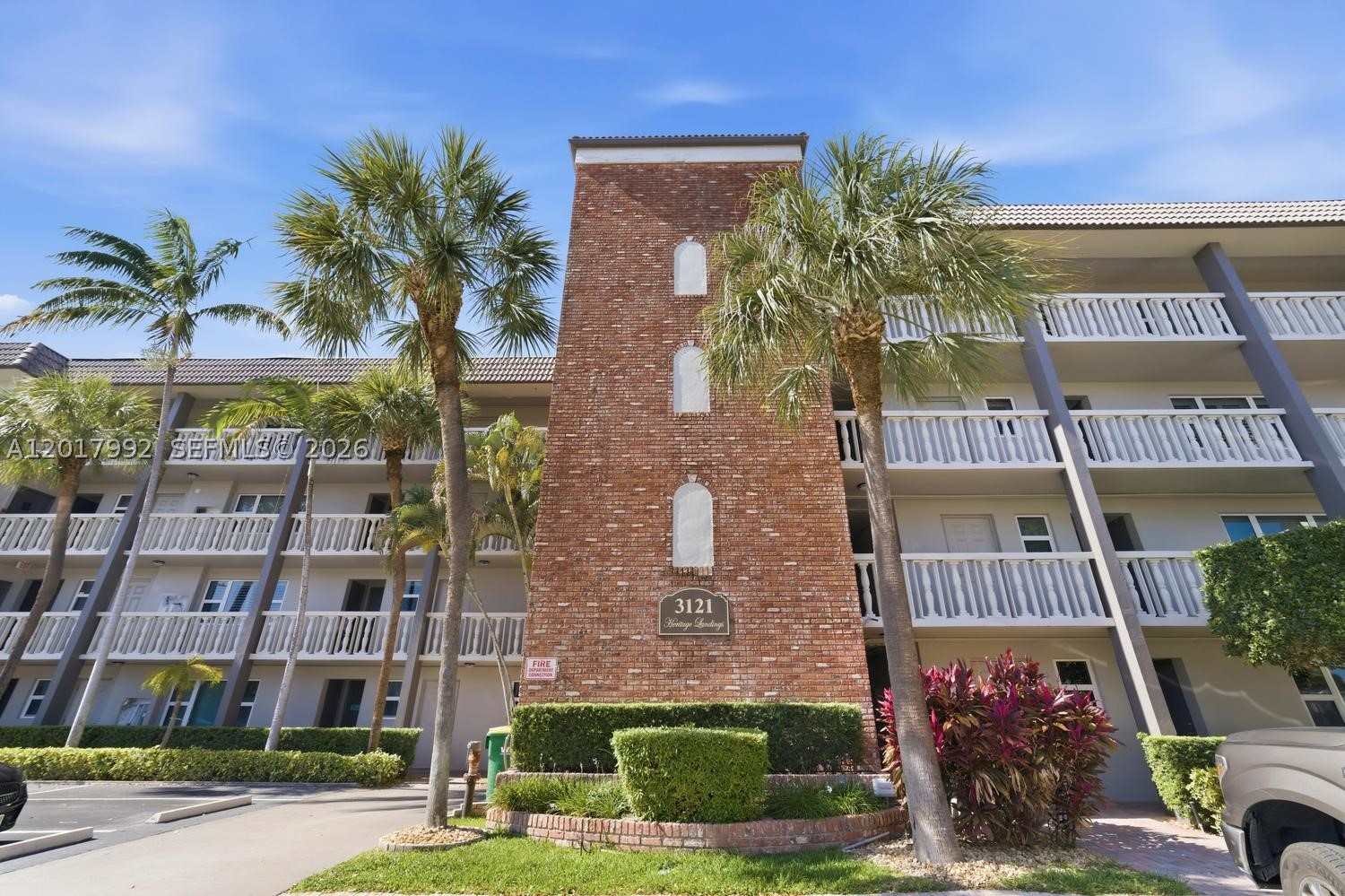 3121 NE 51st St #205E, Fort Lauderdale FL 33308