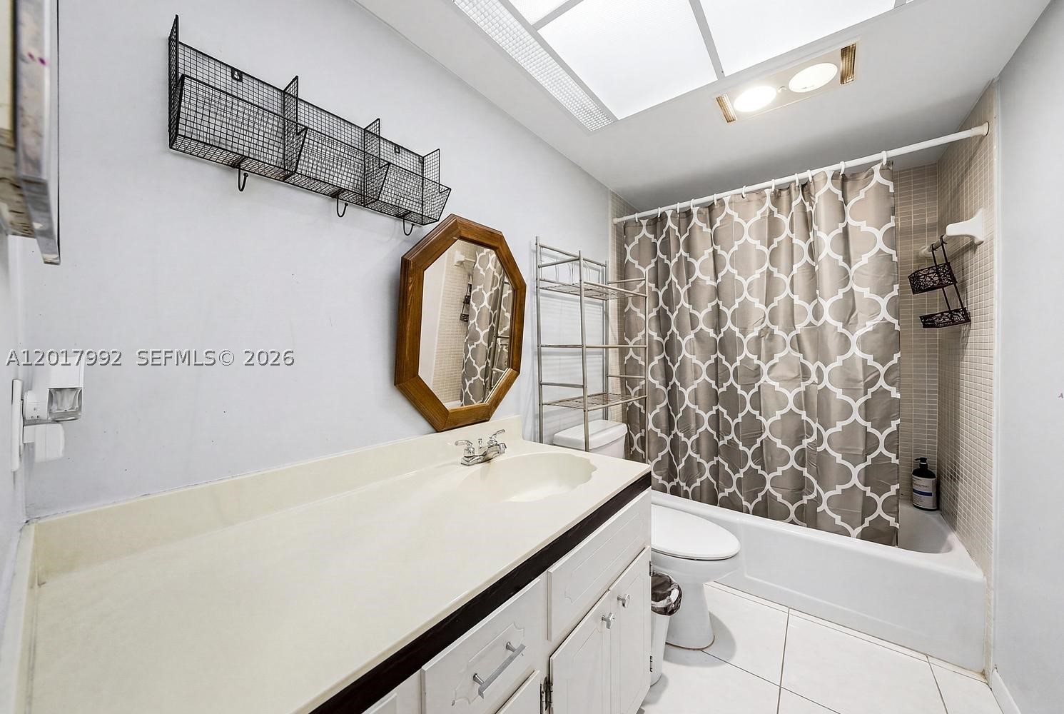 3121 NE 51st St #205E, Fort Lauderdale FL 33308