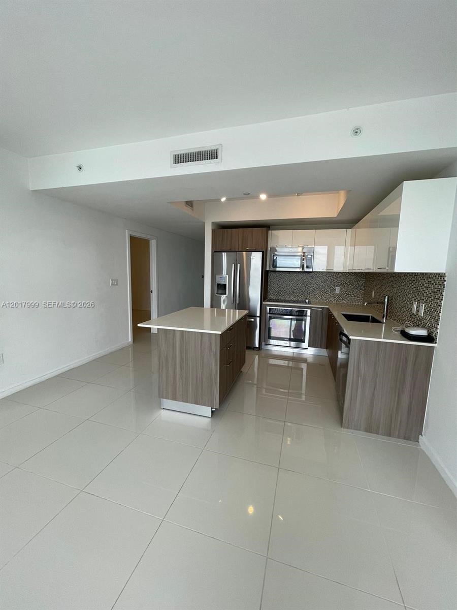 5300 Paseo Blvd #604, Doral FL 33166