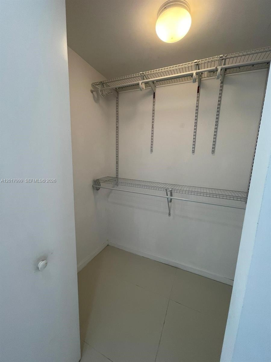 5300 Paseo Blvd #604, Doral FL 33166