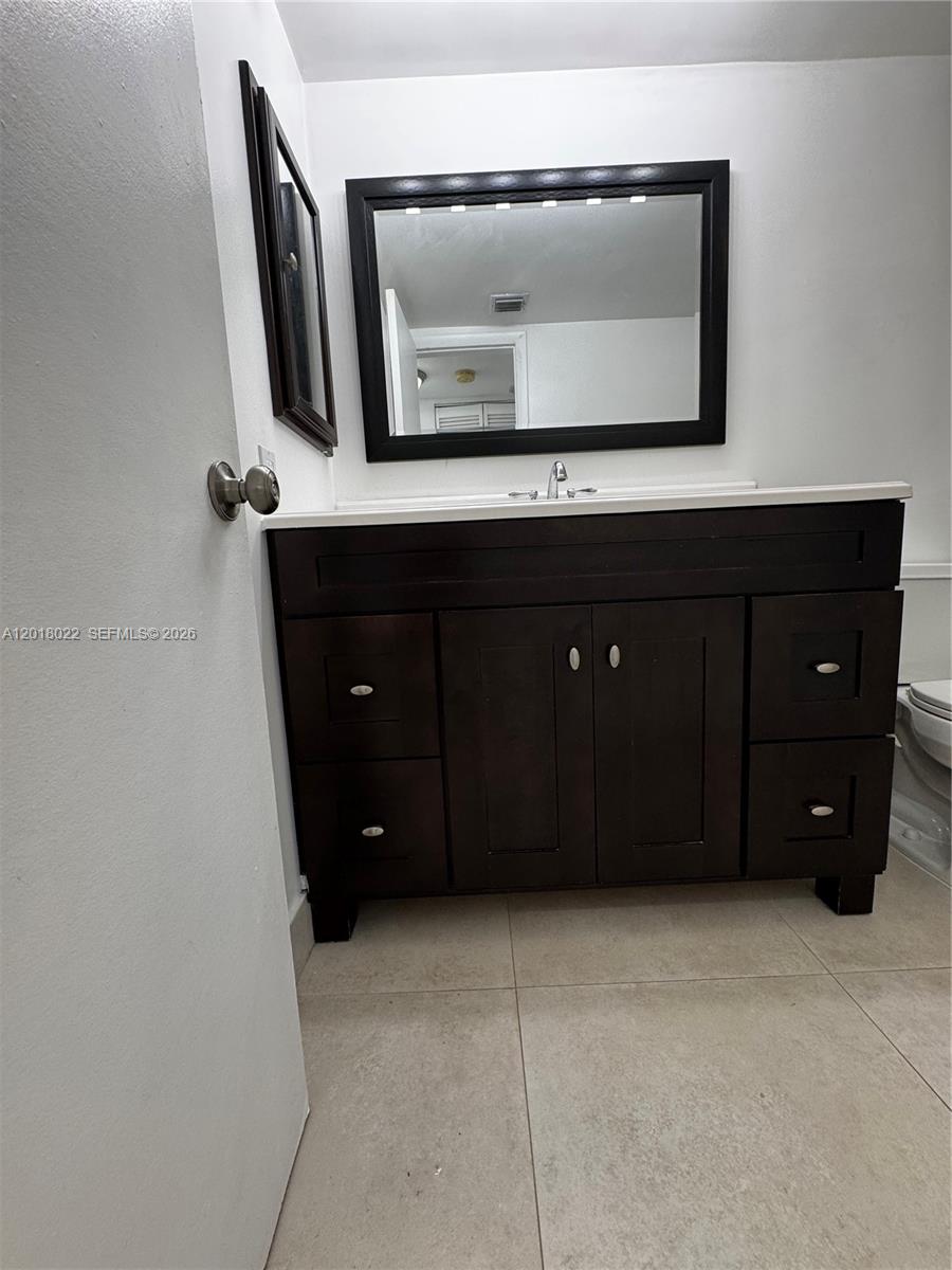5401 SW 77th Ct #206E, Miami FL 33155
