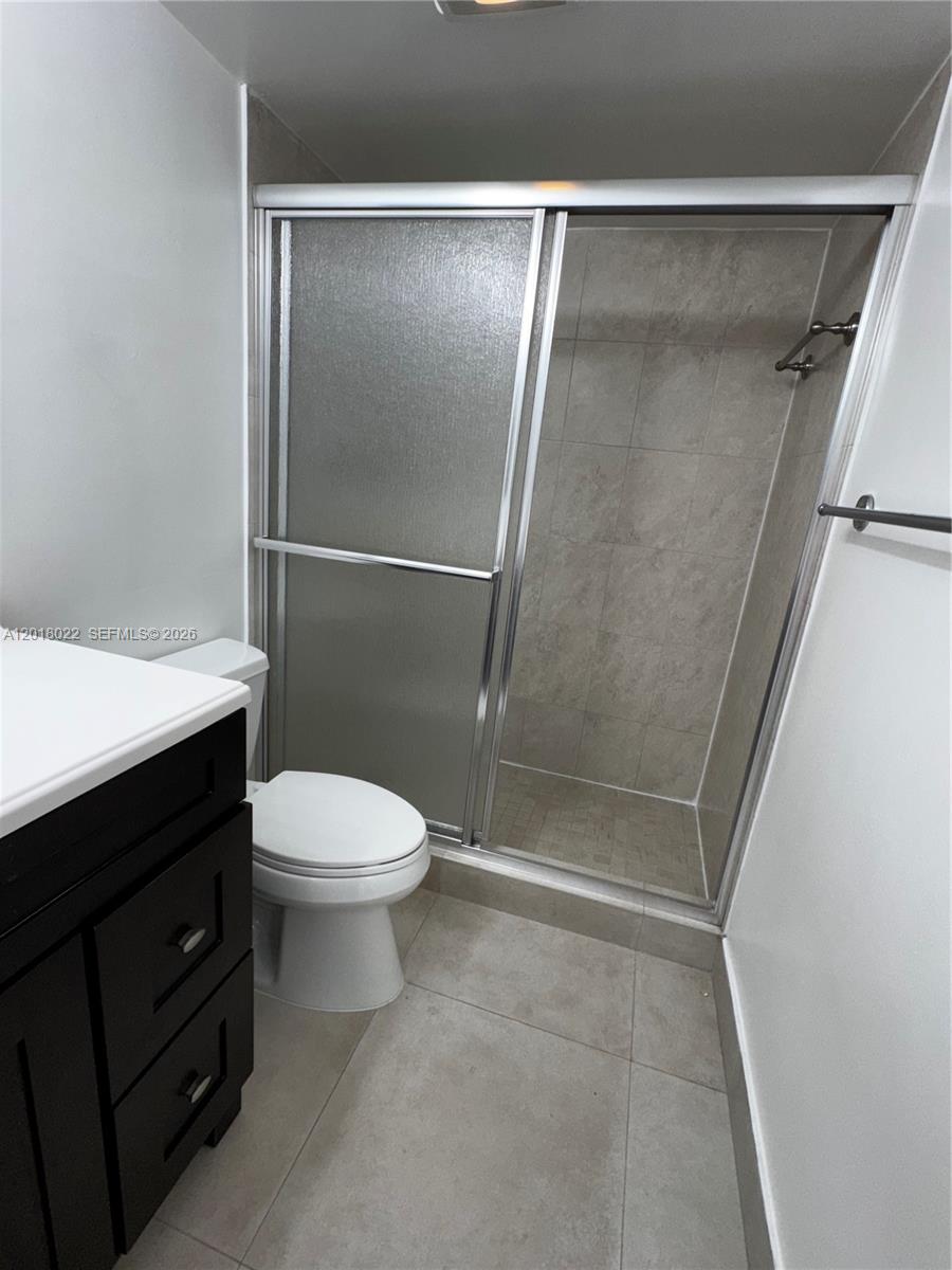 5401 SW 77th Ct #206E, Miami FL 33155