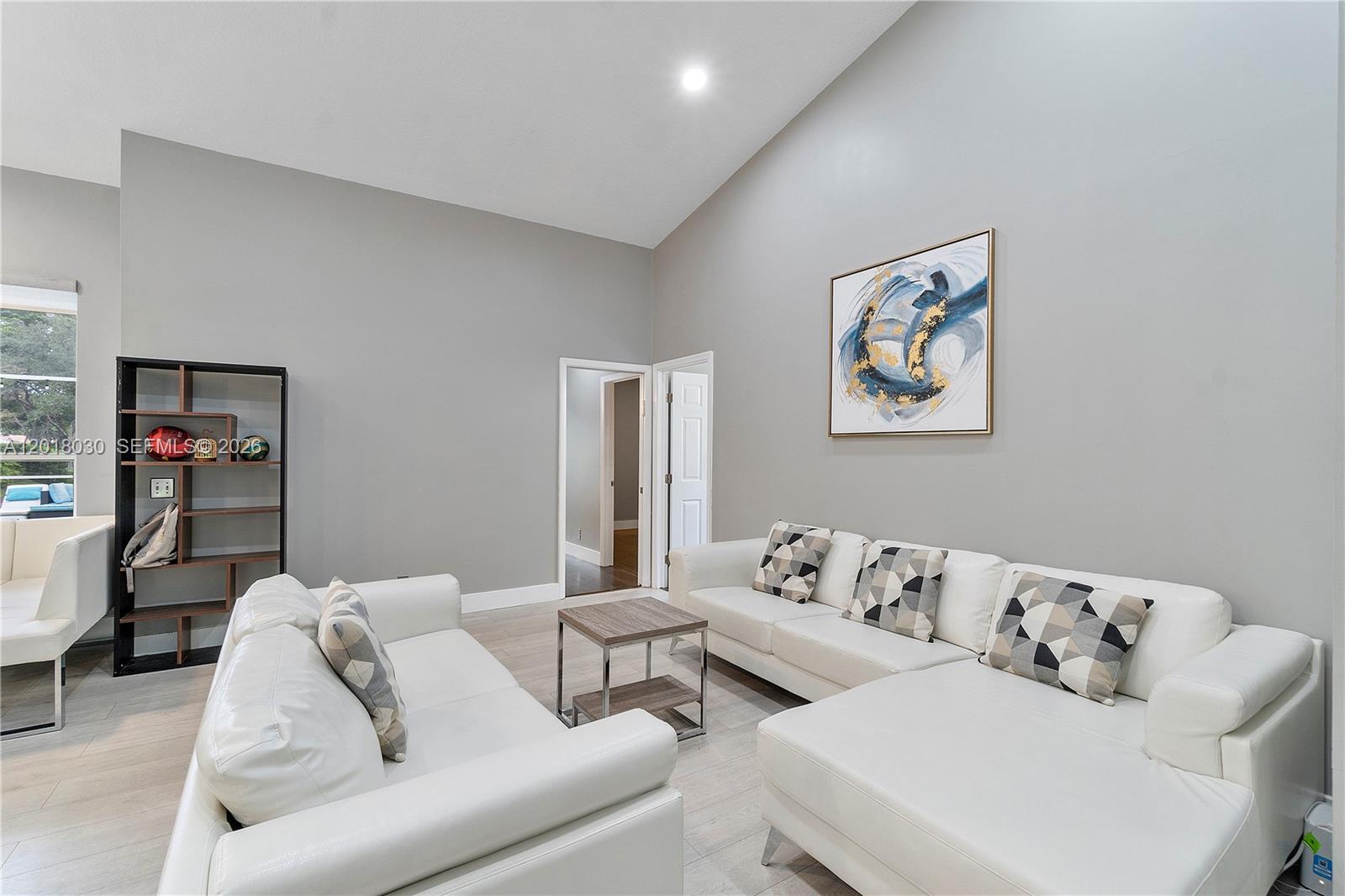 9251 NW 42nd Ct, Coral Springs FL 33065