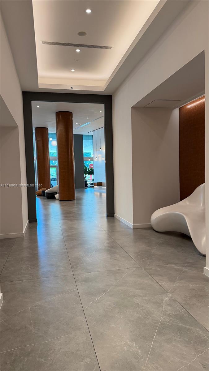 350 S Miami Ave #3814, Miami FL 33130